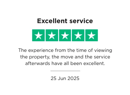 A positive truspilot review of Hill referencing an excellent experience throughout the whole buying process