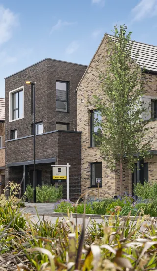 Canalside Quarter, The Villas, Externals