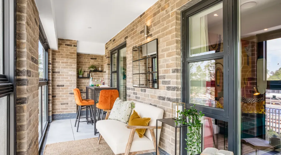 Plot E11 Show Apartment