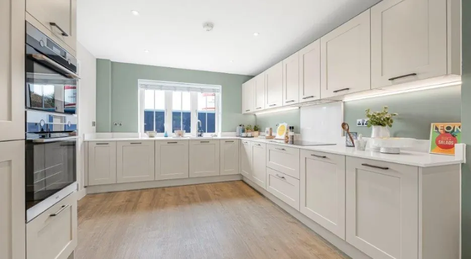 Elgrove Gardens Show Home Kitchen