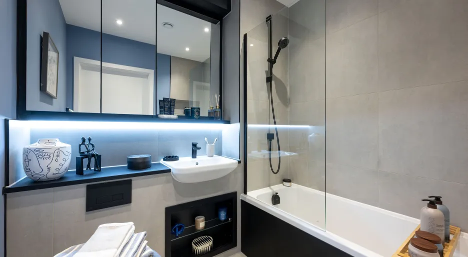 Fusion Show Apartment - Main bathroom