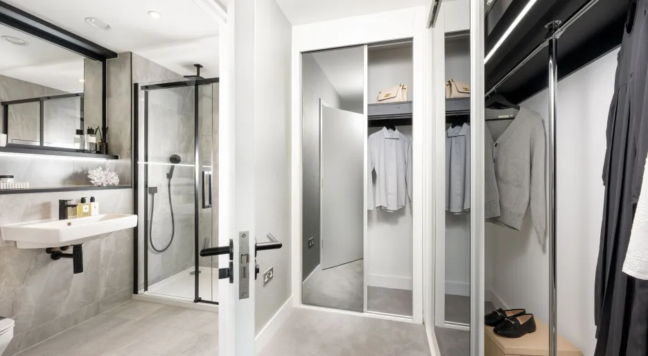 Penthouse Show Apartment - Principal Bedroom Wardrobe