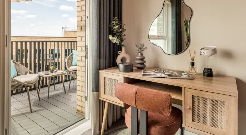 desk in bedroom 1 bed skylark.jpg