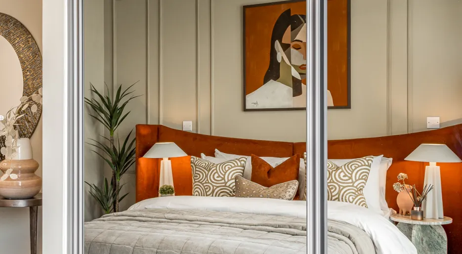 Wren House fitted wardrobe portrait