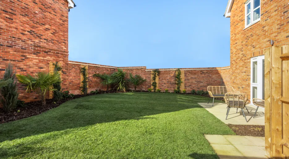 Chesterford - Plot 22 - Garden.jpg