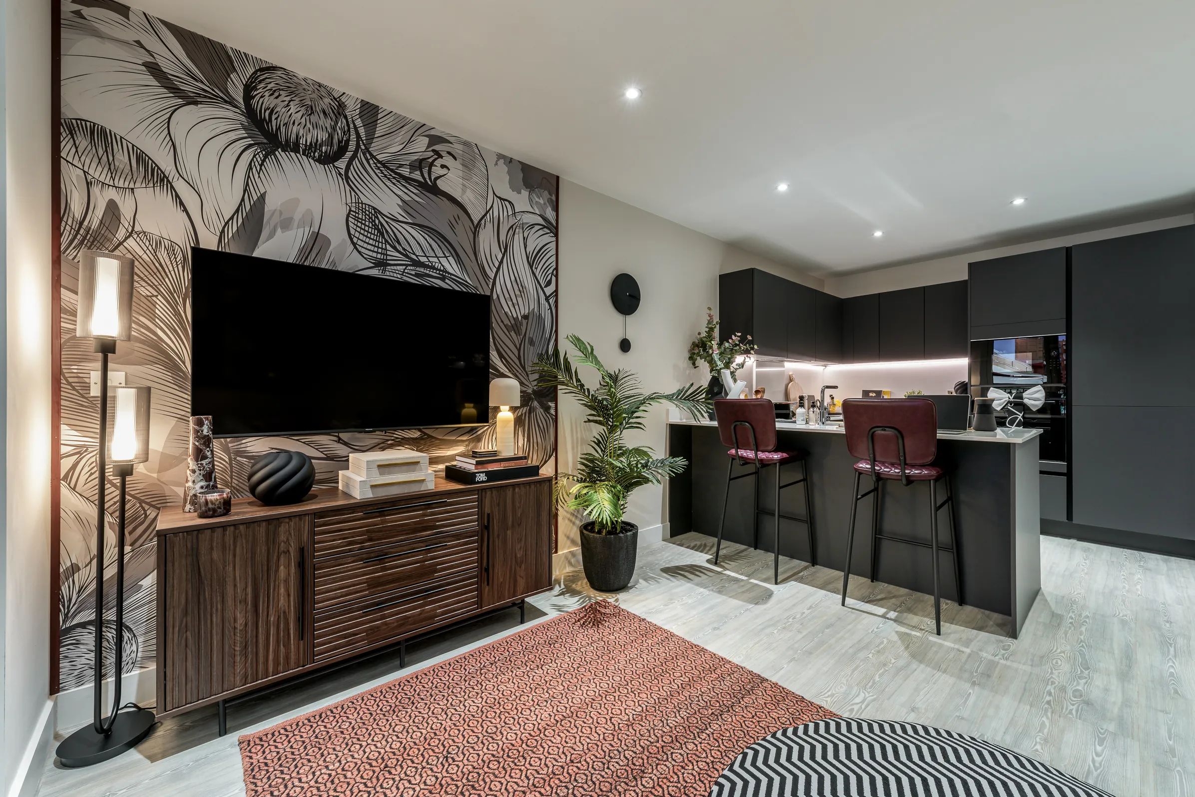 Dagenham Green 1 bed show apartment